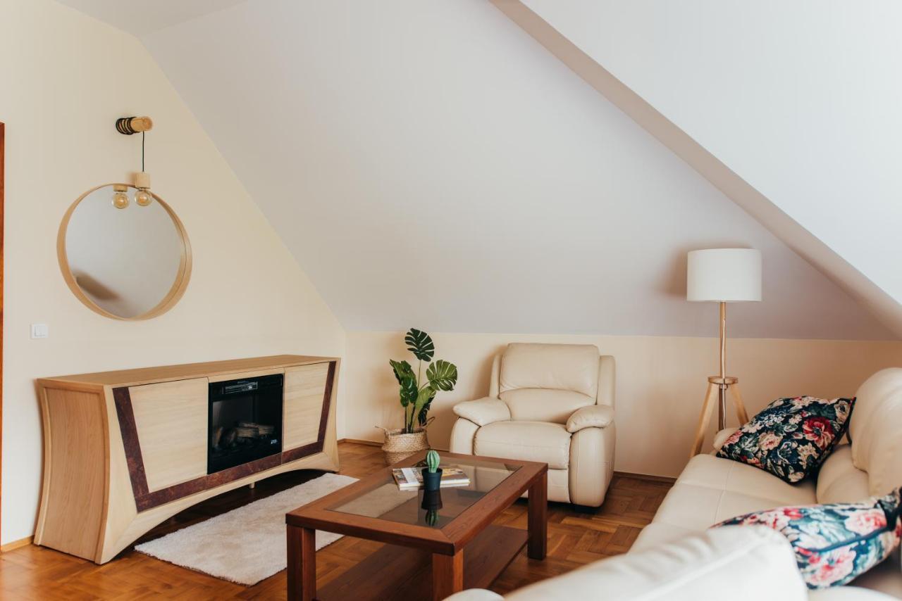 Zarabie Residence Мысленице Экстерьер фото